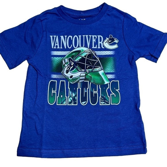 NHL Vancouver Canucks hockey tee NWT 3T - Picture 1 of 4